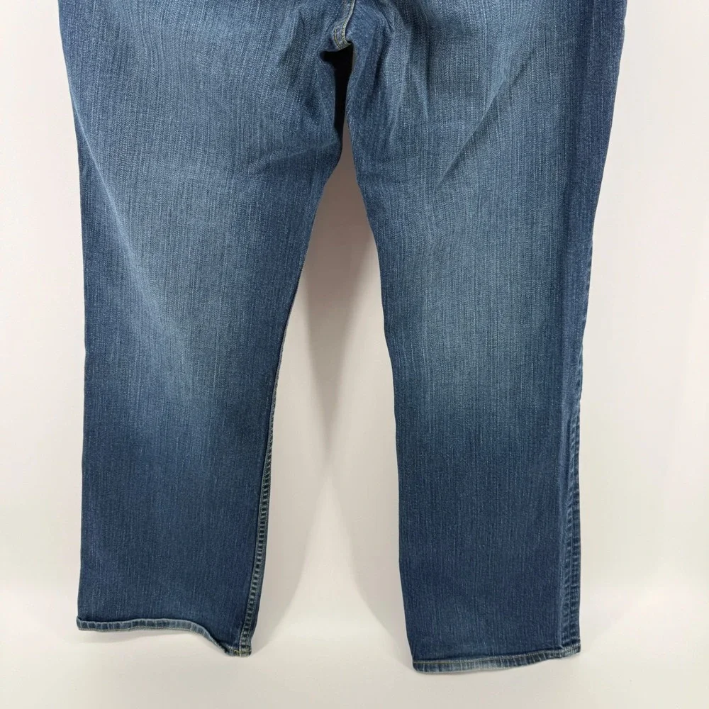 Indigo Palms Mens Boot Cut Jeans Medium Wash Blue Denim 34x32 Stretch RN 86549